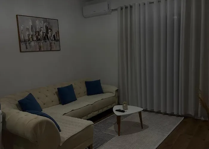 Appartement Golden Apartment 1 Kamez